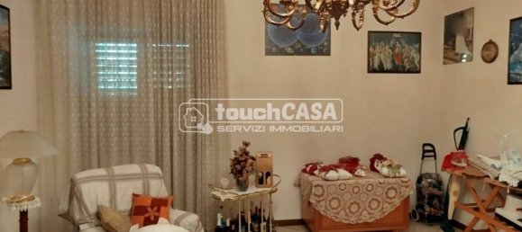 5-salle Bâtiment à Lusciano, Italy No. 8826 10