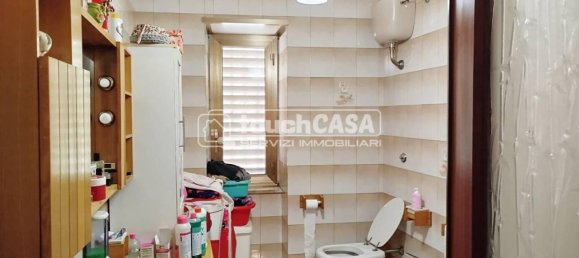 5-salle Bâtiment à Lusciano, Italy No. 8826 18