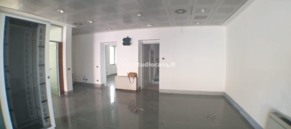 Коммерческая недвижимость 100м² в Баскапе, Италия № 150135 2