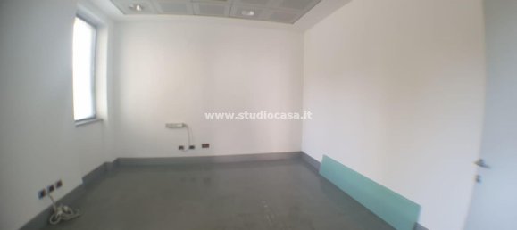 Коммерческая недвижимость 100м² в Баскапе, Италия № 150135 8