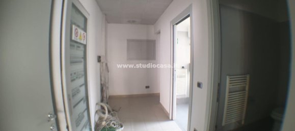 Коммерческая недвижимость 100м² в Баскапе, Италия № 150135 10