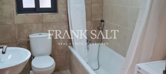 2 bedrooms Penthouse in Gzira, Malta No. 10026 13