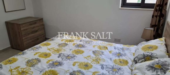 2 bedrooms Penthouse in Gzira, Malta No. 10026 10