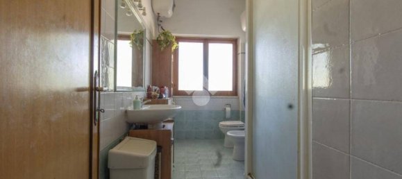 5 bedrooms Villa in Castelnuovo di Porto, Italy No. 10613 36