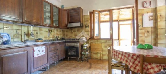 5 bedrooms Villa in Castelnuovo di Porto, Italy No. 10613 28