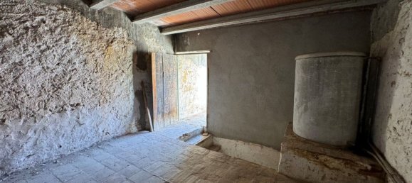 Дом с 4 спальнями в Алкала де Сиверт, Испания № 75591 8