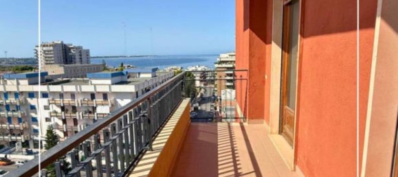 3 Schlafzimmer Wohnung in Taranto, Italy, Nr. 342357 6
