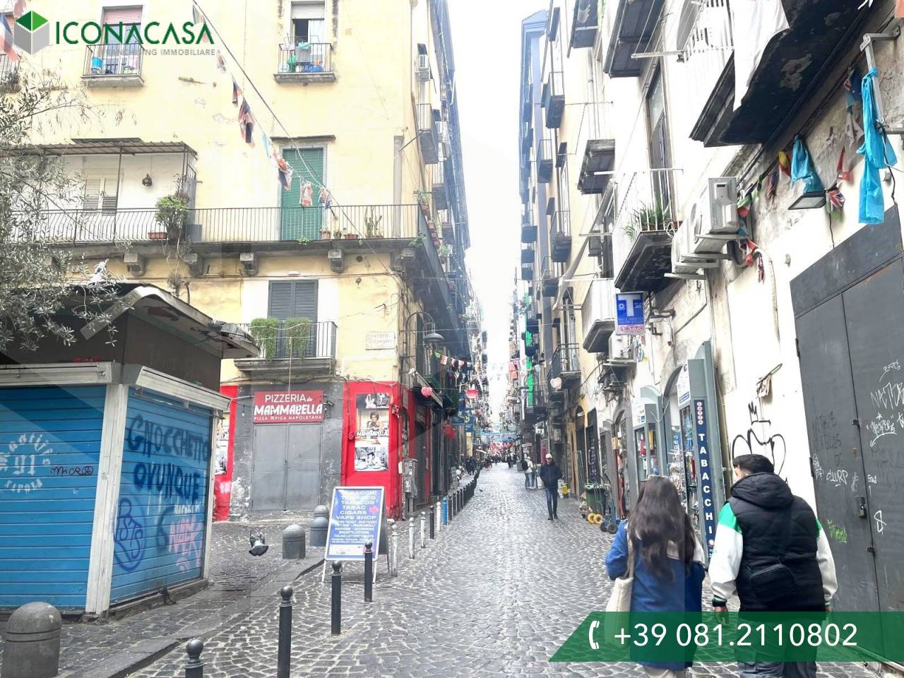 Studio in Naples, Italy No. 24614