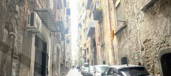 Studio in Naples, Italy No. 24614 5