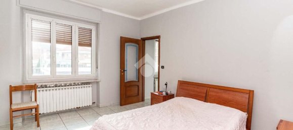 Дом с 5 комнатами в Кьери, Италия № 162711 19