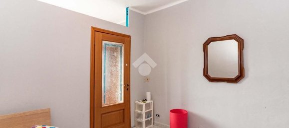 Дом с 5 комнатами в Кьери, Италия № 162711 15