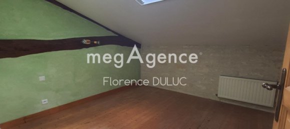 9 Schlafzimmer Haus in Romazieres, France, Nr. 102199 12