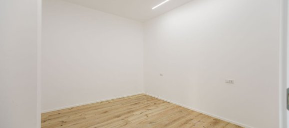 Квартира с 3 спальнями в Милан, Италия № 357768 28