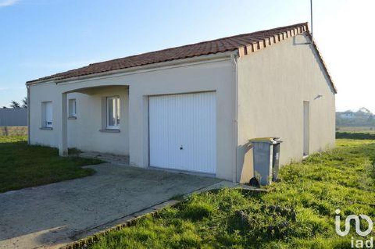 Дом с 3 спальнями в Партёнэ, Франция № 27719