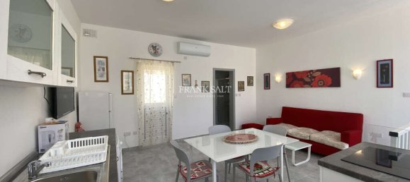 2 bedrooms Townhouse in Sliema, Malta No. 10518 4