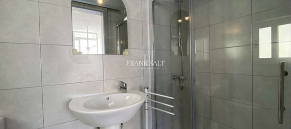 2 bedrooms Townhouse in Sliema, Malta No. 10518 5