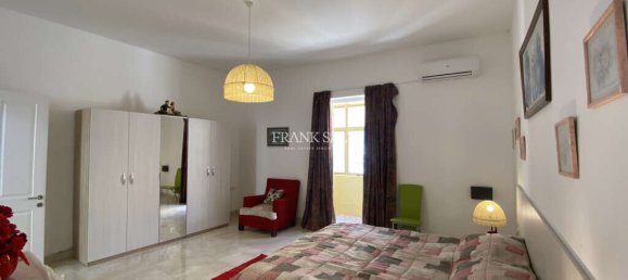 2 bedrooms Townhouse in Sliema, Malta No. 10518 7