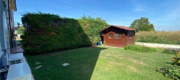 Вилла с 2 спальнями в Порто Мантовано, Италия № 351211 3