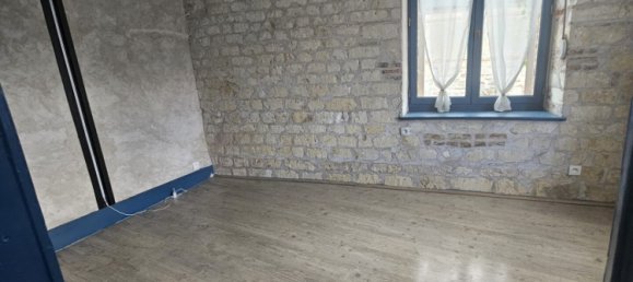 3 bedrooms House in Monceau-les-Leups, France No. 64754 14