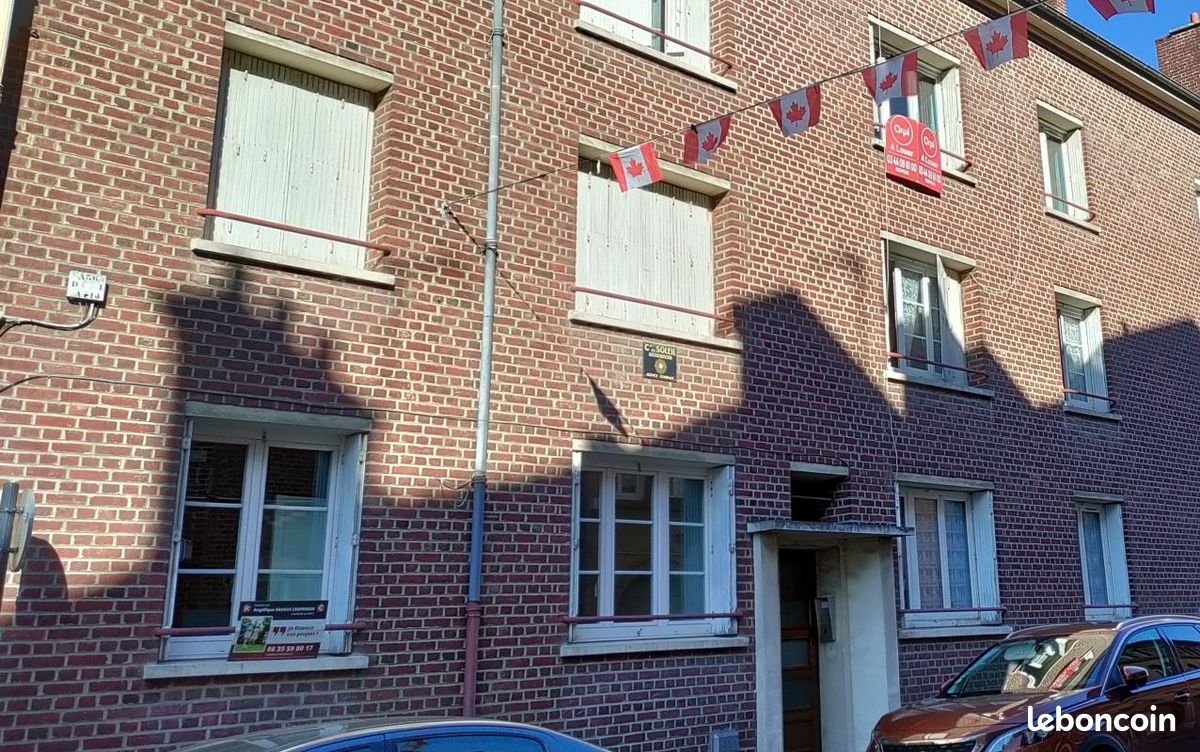 Квартира с 2 спальнями в Нуайон, Франция № 72955