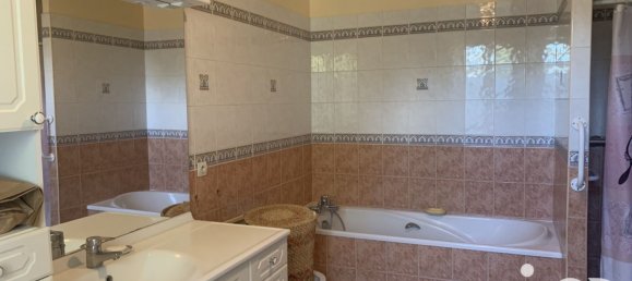 Дом с 3 спальнями в Вик-сюр-Наон, Франция № 218991 28