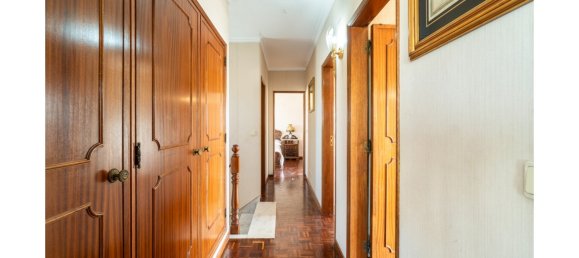 5 bedrooms Villa in Oeiras, Portugal No. 145951 18