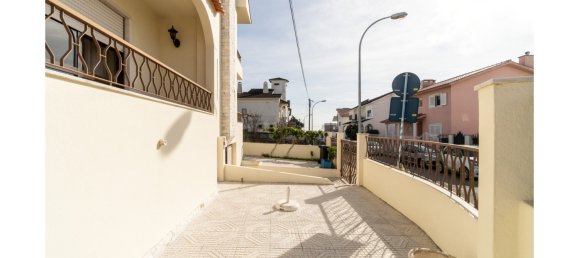 5 bedrooms Villa in Oeiras, Portugal No. 145951 30