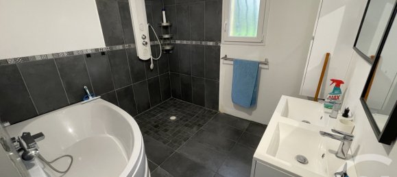 3 chambres Maison à Badecon-le-Pin, France No. 155553 5