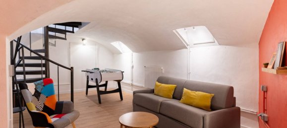 5 bedrooms Apartment in Paris, France No. 173414 3