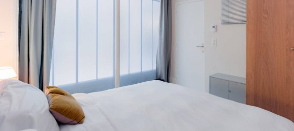 5 bedrooms Apartment in Paris, France No. 173414 9