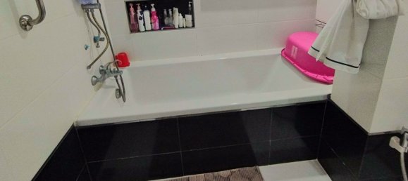 4 bedrooms Condo in Khlong San, Thailand No. 5156 18