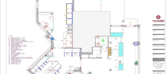  عقار تجاري في Calpe, Spain 210متر مربع رقم 10316 2