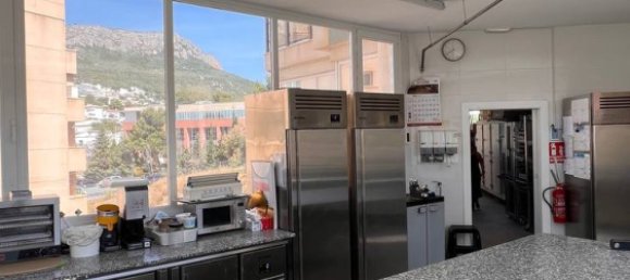  عقار تجاري في Calpe, Spain 210متر مربع رقم 10316 10