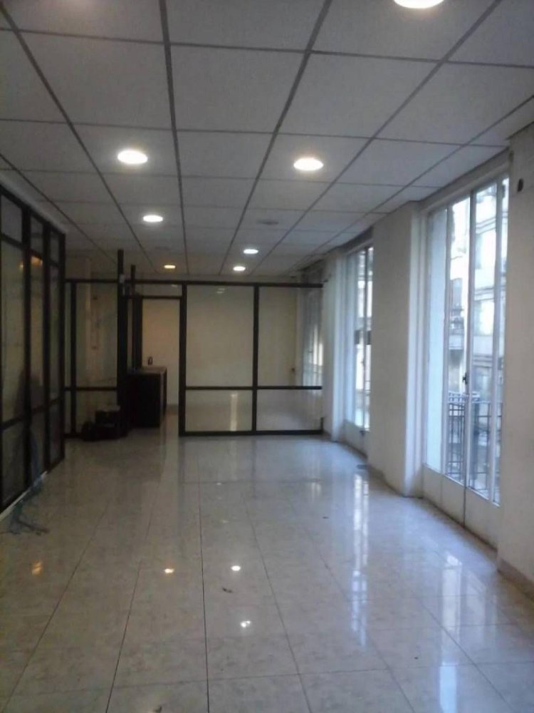  مكتب في Buenos Aires, Argentina 146متر مربع رقم 107322