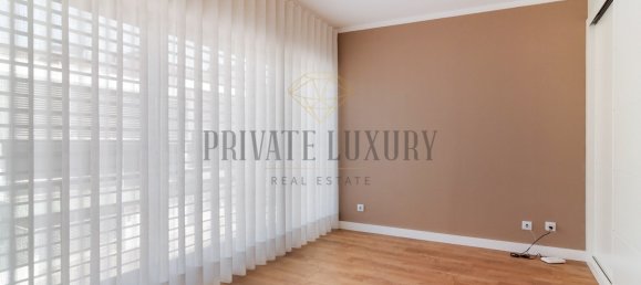 4 bedrooms Villa in Oeiras, Portugal No. 191115 20