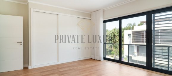 4 bedrooms Villa in Oeiras, Portugal No. 191115 18