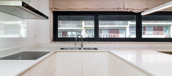 4 bedrooms Villa in Oeiras, Portugal No. 191115 12