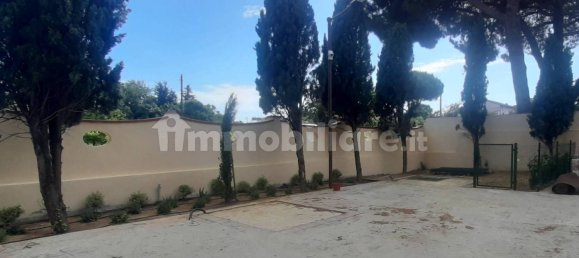 Квартира с 18 спальнями в Кашина, Италия № 81925 15