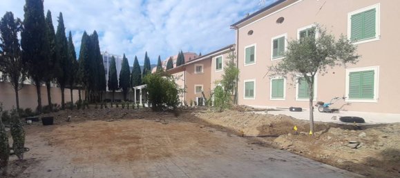 Квартира с 18 спальнями в Кашина, Италия № 81925 8