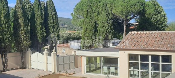 Квартира с 18 спальнями в Кашина, Италия № 81925 4