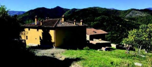 333m² Commercial property in Cantagallo, Italy No. 289186 25