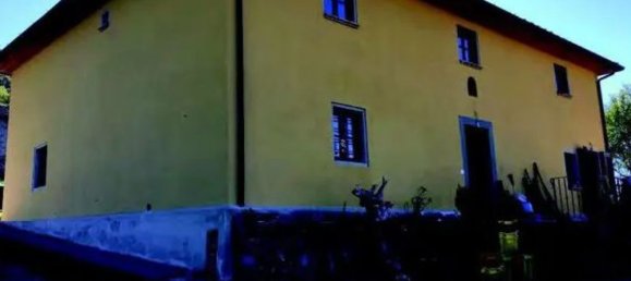 333m² Commercial property in Cantagallo, Italy No. 289186 17