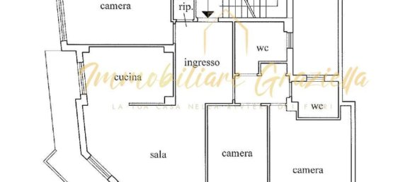 5 rooms Apartment in Ventimiglia, Italy No. 198860 4