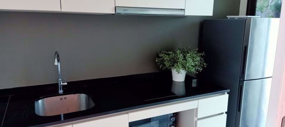 Кондоминиум  с 2 спальнями в Кханнаяу, Таиланд № 9834 7