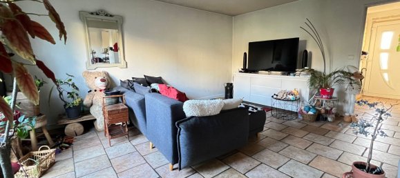 5 bedrooms House in Rosny-sous-Bois, France No. 145968 4