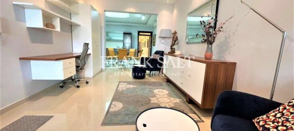 3 bedrooms Penthouse in Sliema, Malta No. 373 4