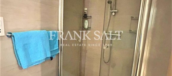 3 bedrooms Penthouse in Sliema, Malta No. 373 15