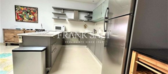 3 bedrooms Penthouse in Sliema, Malta No. 373 7