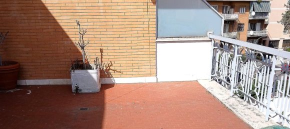 4 rooms Penthouse in Rome, Italy No. 46814 2