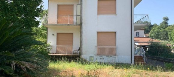 8 rooms Villa in Arpino, Italy No. 153040 4